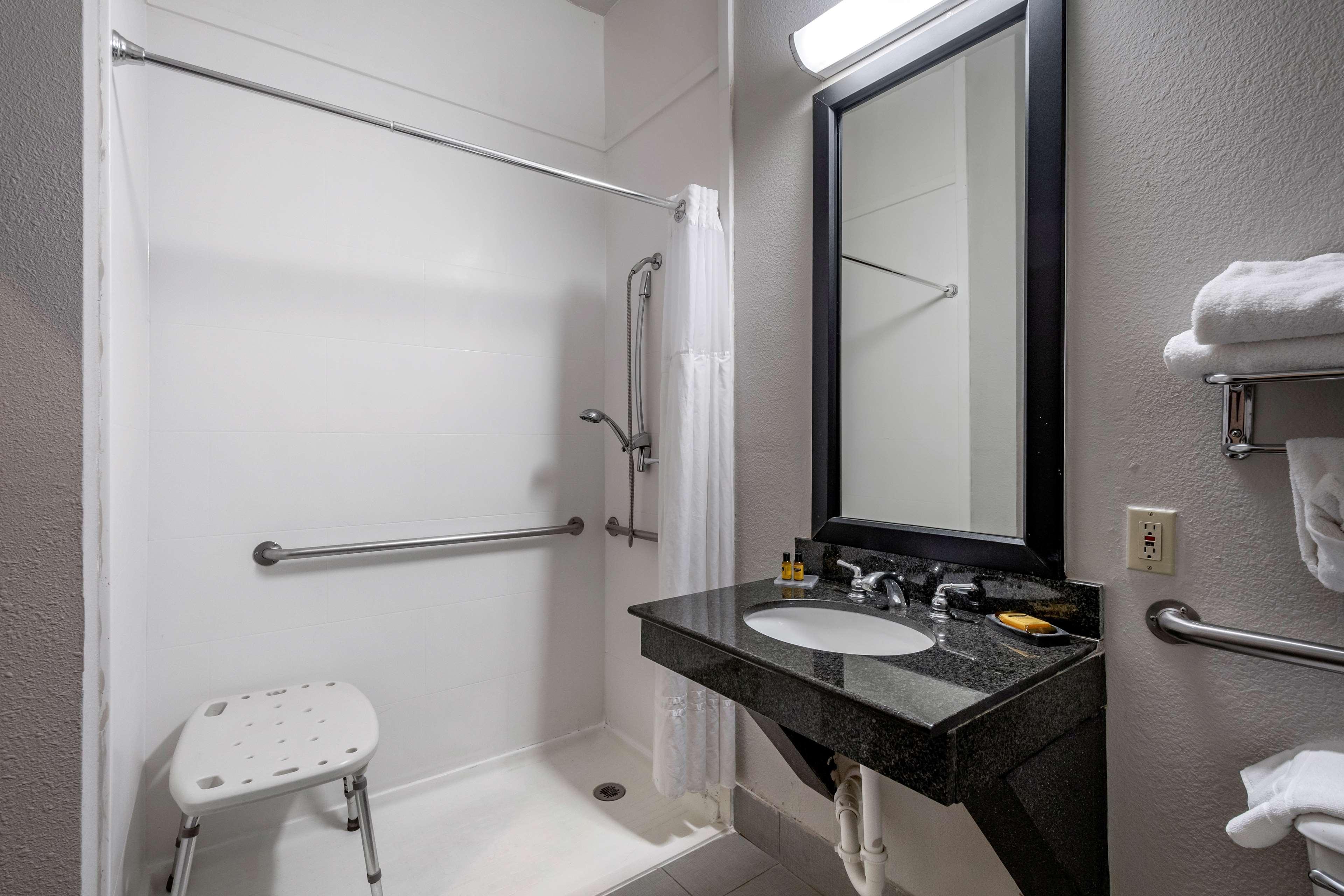 Hotel Western Inn&suites